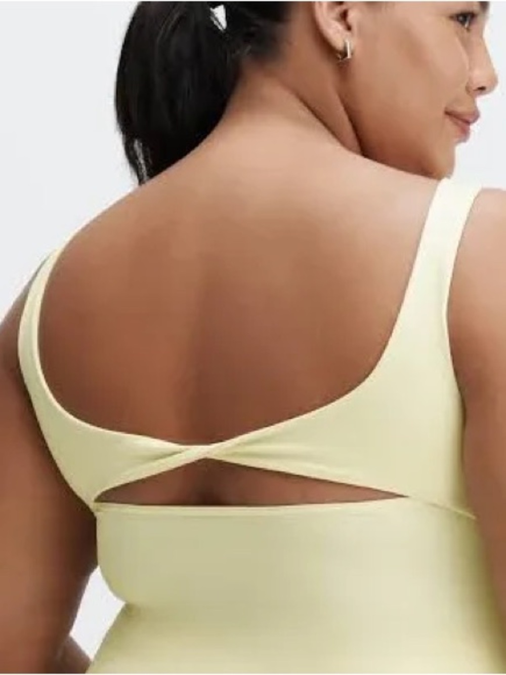 Fabletics Oasis Twist Built in Bra Tank